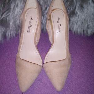 Nude Mesh Pumps